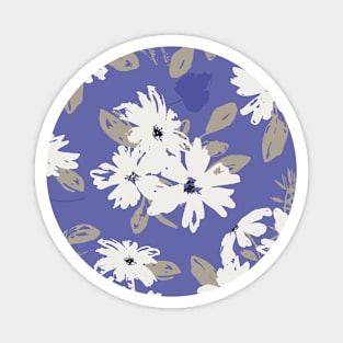 White flowers over very-peri background Magnet